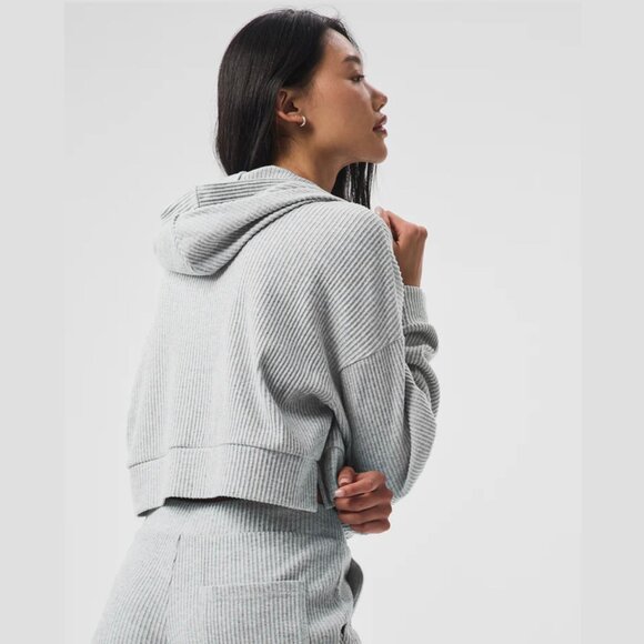 ALO Yoga Muse Hoodie (Athletic Heather Grey) - Size Large - Picture 8 of 9
